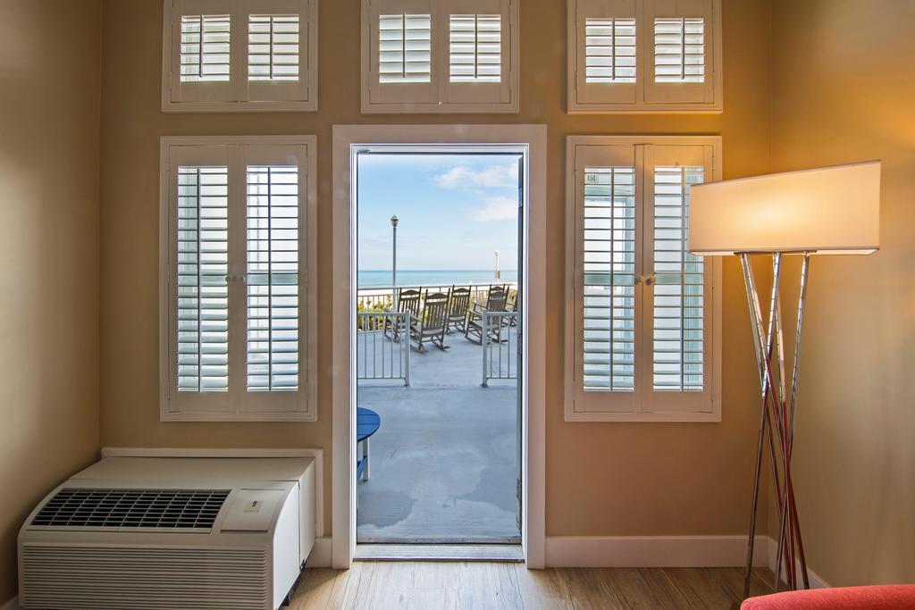 Commander Hotel&Suites Ocean Stadt Exterior foto
